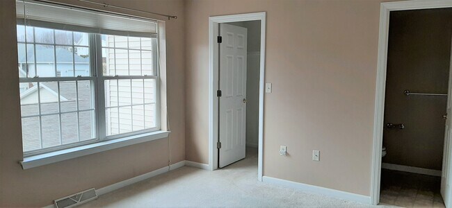 Building Photo - 509 Baldwin Ln