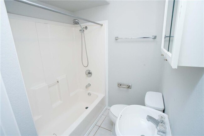Building Photo - 5401 Loadstone Cove