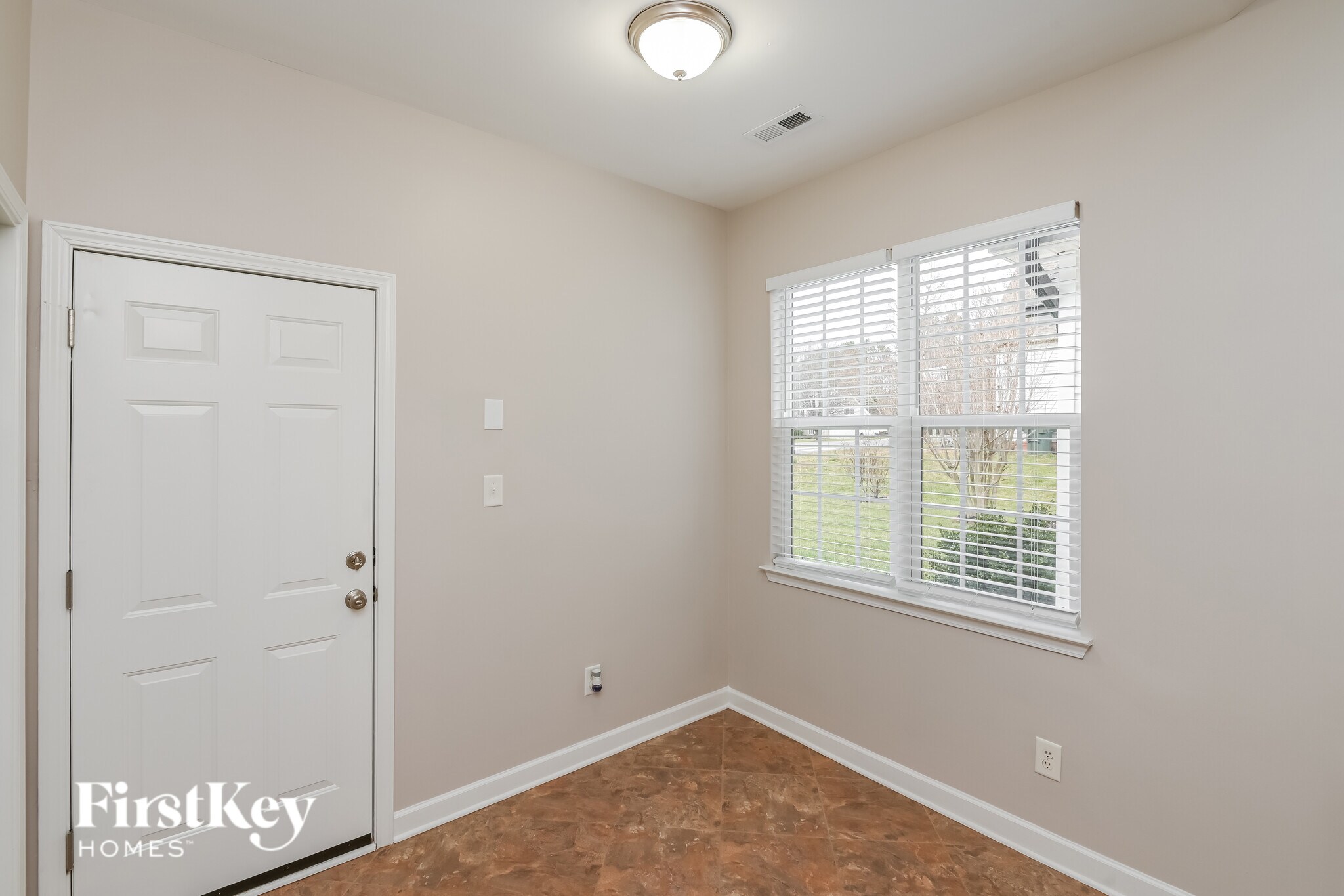 Building Photo - 4255 Kiser Woods Dr SW