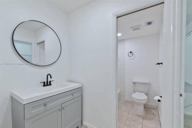 Building Photo - 8401 SW 107th Ave