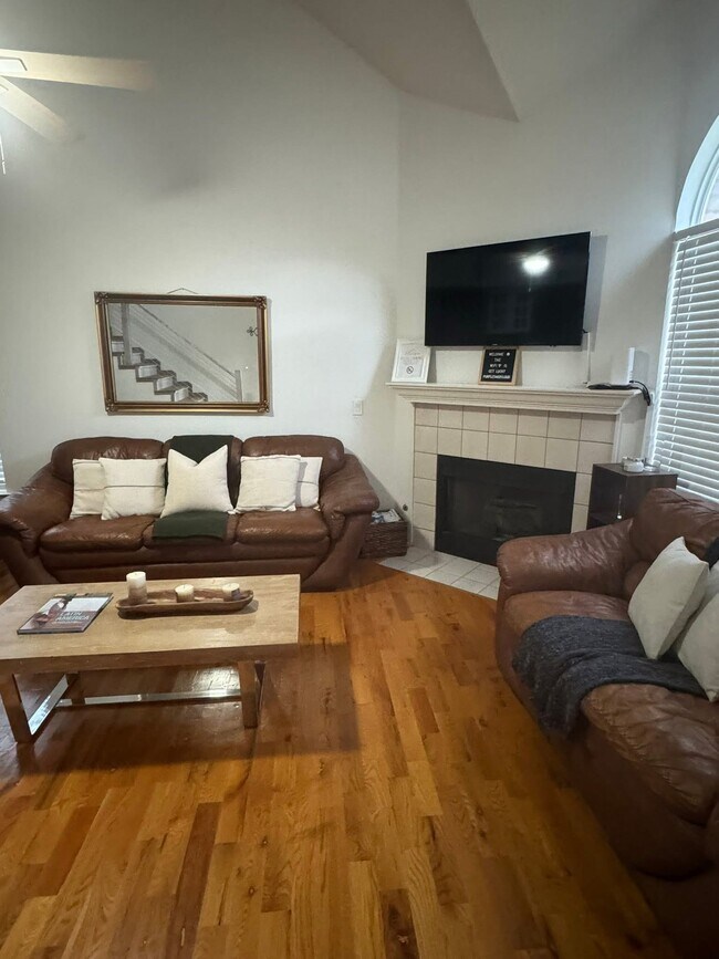 Building Photo - 1334 Pawnee Pointe Ct