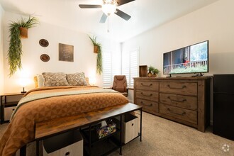 Building Photo - Sanctuary de Bandelier, Unit Bedroom 2 "Ec...