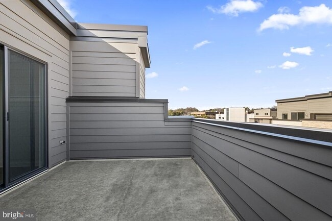 Building Photo - 1211 Northside Park Blvd