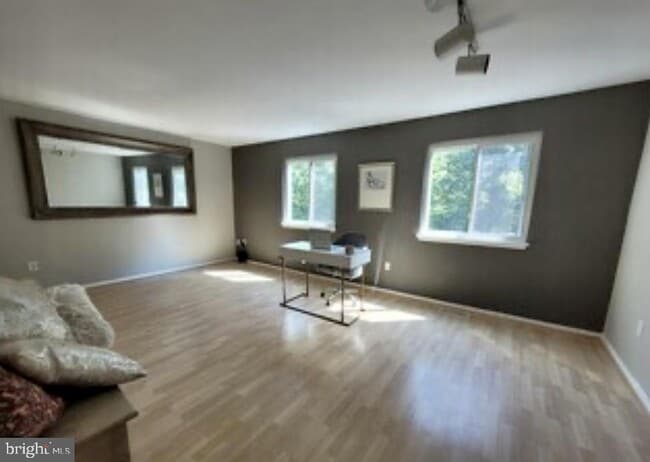 Building Photo - 1415 Greenmont Ct