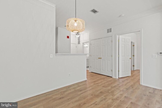 Building Photo - 1530 Spring Gate Dr.