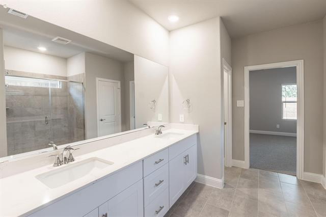 Building Photo - 909 Elijah Ln