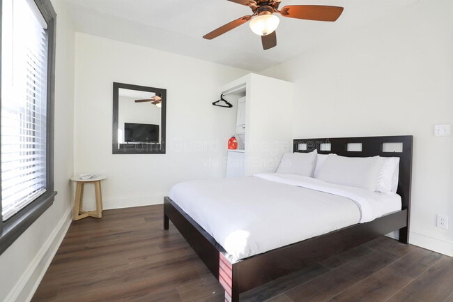 Building Photo - 3004 Marcy St