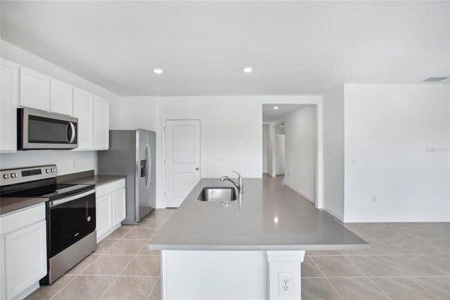 Building Photo - 10762 Quail Grv Wy