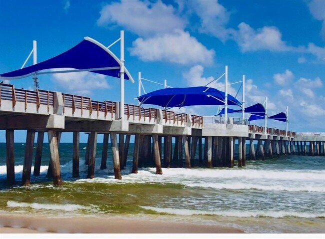 Building Photo - 405 N Ocean Blvd