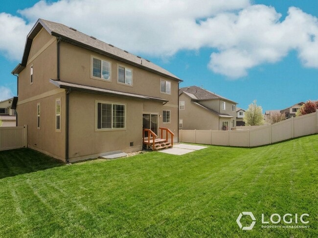 Building Photo - 7673 Decrescendo Dr