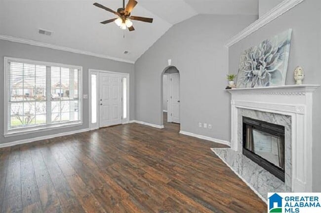 Building Photo - 106 Hidden Creek Cove