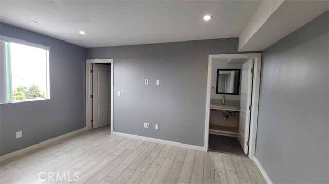 Building Photo - 839 E 32nd St