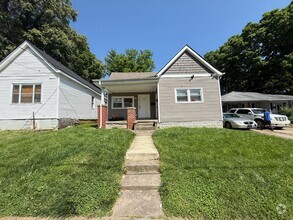 Building Photo - PIO617