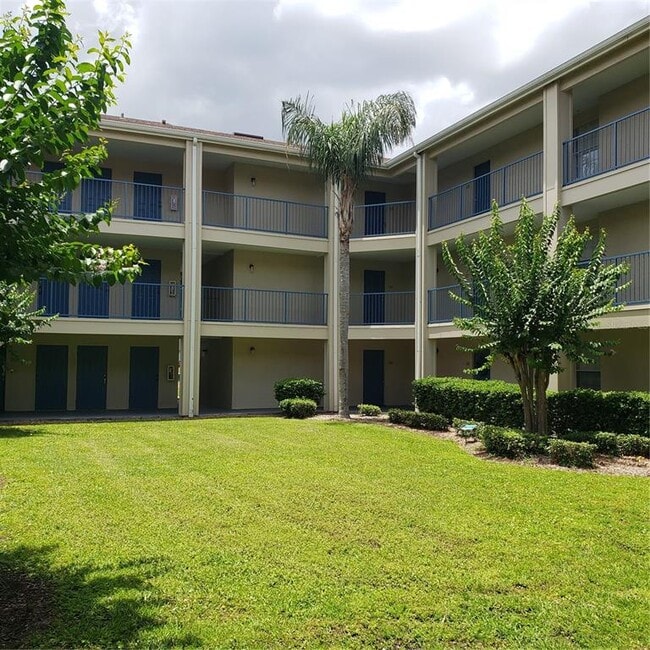 Building Photo - 7300 Westpointe Blvd