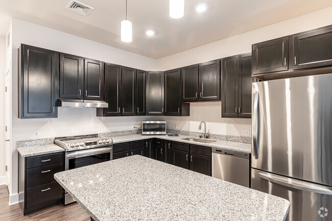 1BR, 1BA Medium - Kitchen