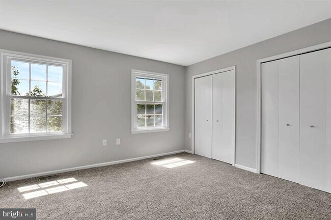 Building Photo - 1237 Danielle Dr