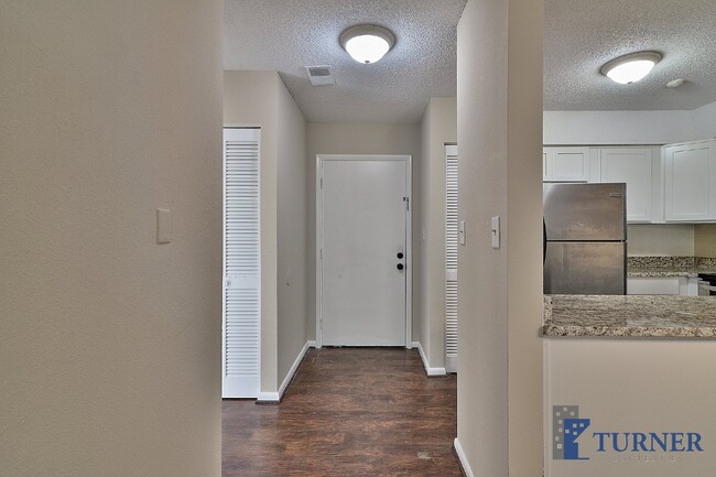 Building Photo - 405 Harbison Blvd #422, Columbia, SC 29212