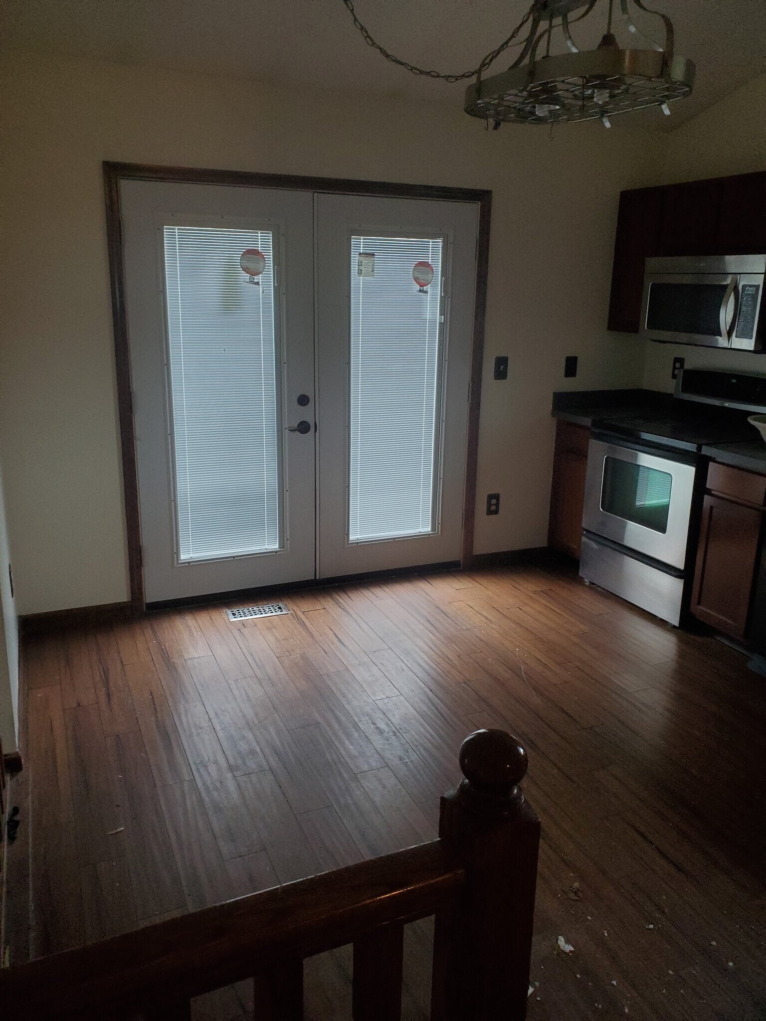Building Photo - 1864 Pine Grove Pl