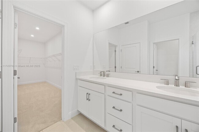 Building Photo - 3552 NW Solange Ct