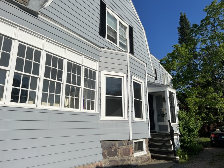 Building Photo - 401 North St