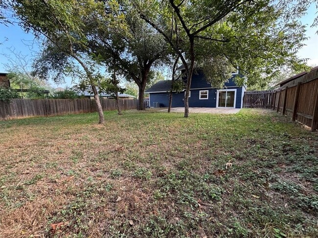 Building Photo - 1209 S Trace Dr