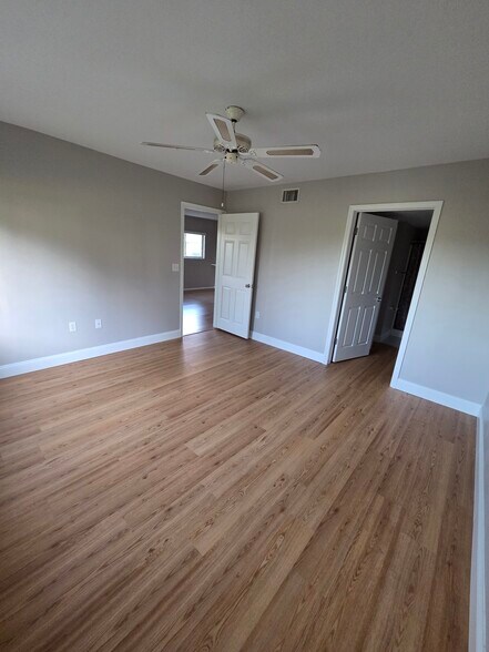 Building Photo - 232 Pebble Beach Blvd