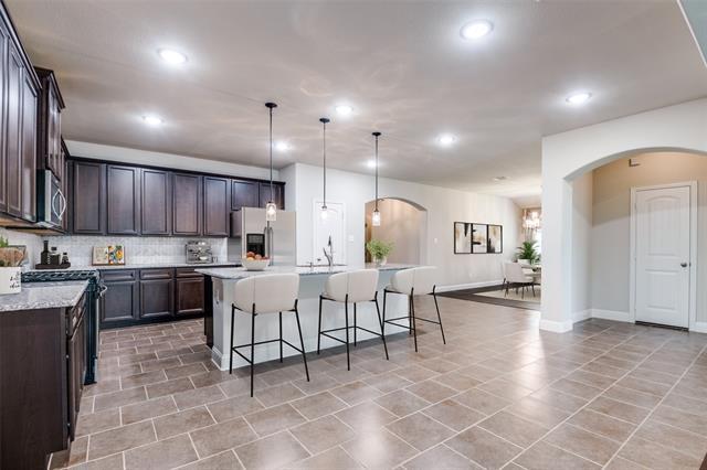 Building Photo - 517 Alice Ln