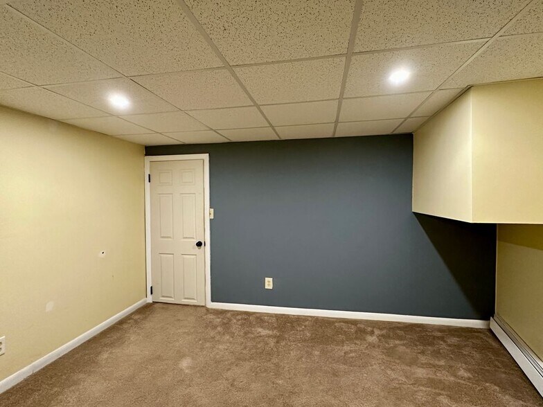 Building Photo - 29 Irving Ave