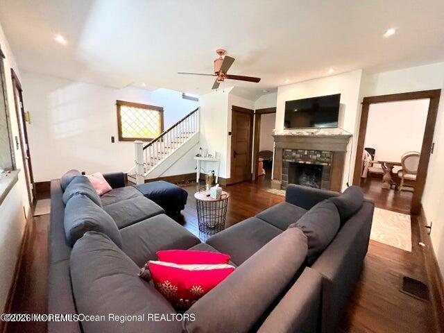 Building Photo - 110 Corlies Ave