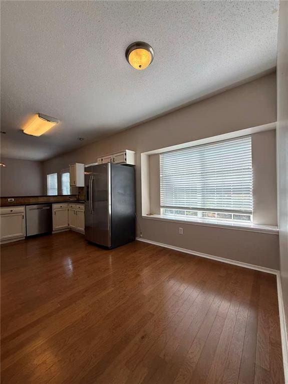 Building Photo - 10535 Willow Meadow Cir