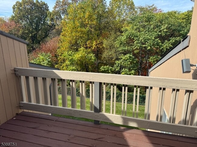 Building Photo - 16 Buchanon Ct