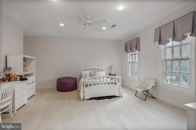 Building Photo - 9864 Walker Glen Ct