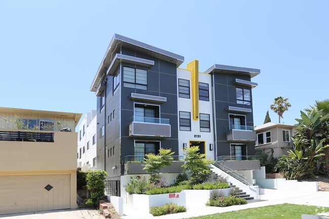 Primary Photo - 2131 S Beverly Glen Blvd
