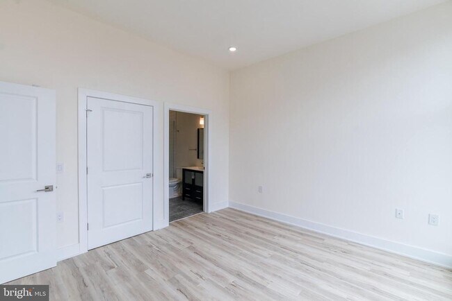 Building Photo - 1129 Germantown Ave