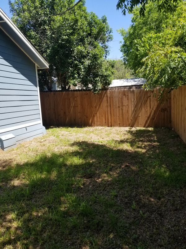 Building Photo - 226 Victor St