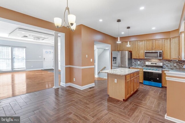 Building Photo - 2594 Sylvan Moor Ln