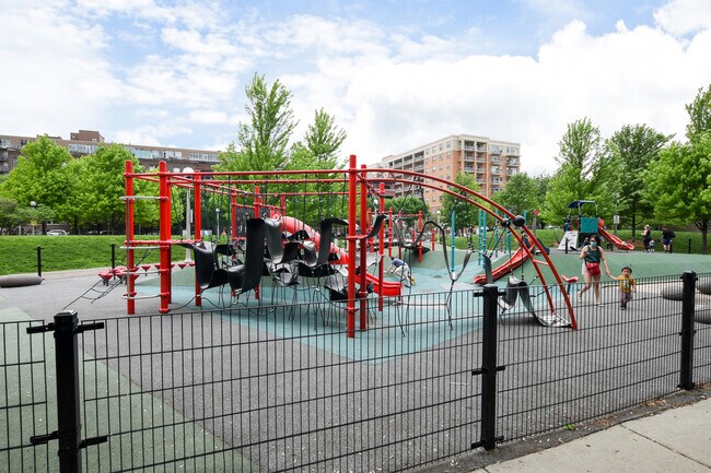 Building Photo - 111 S Peoria St