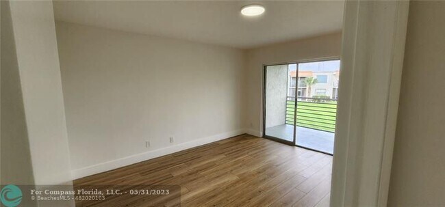 Building Photo - 7355 Woodmont Terrace