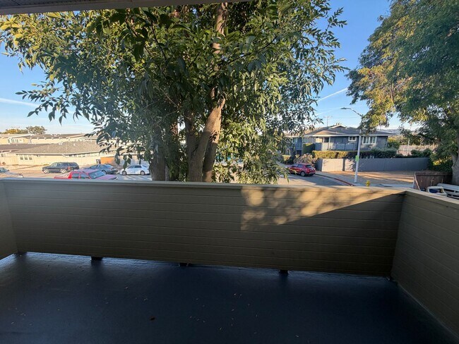 Building Photo - 1850 El Parque Ct