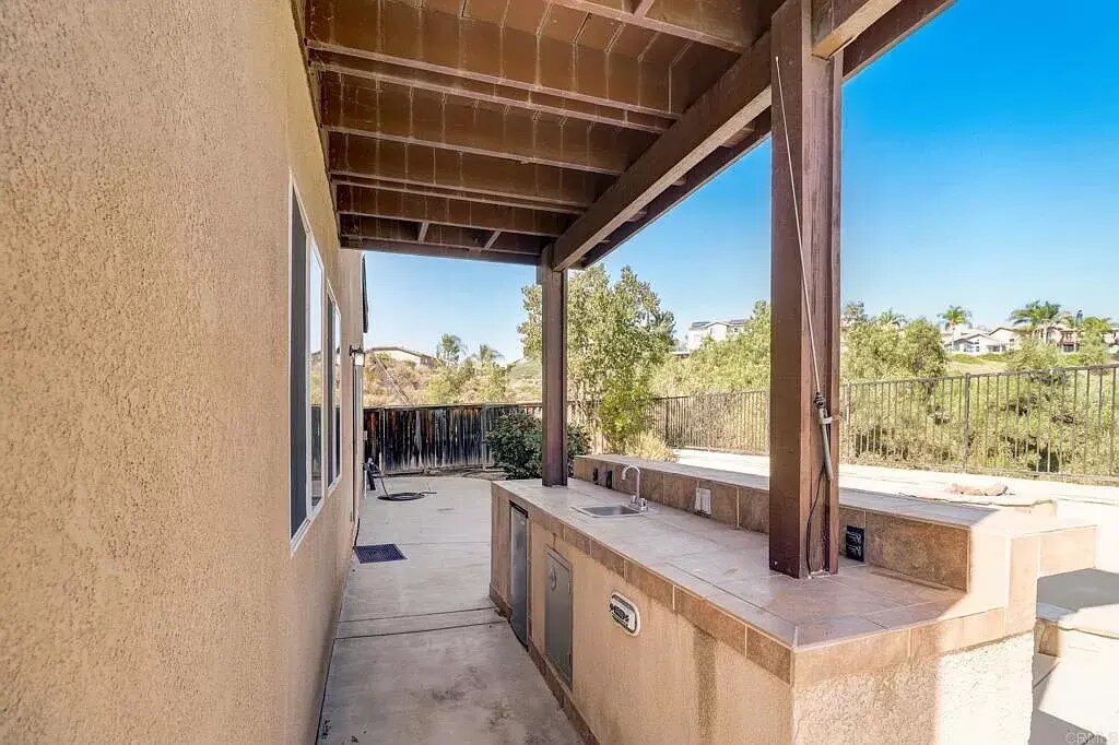 Building Photo - 32654 Via Perales