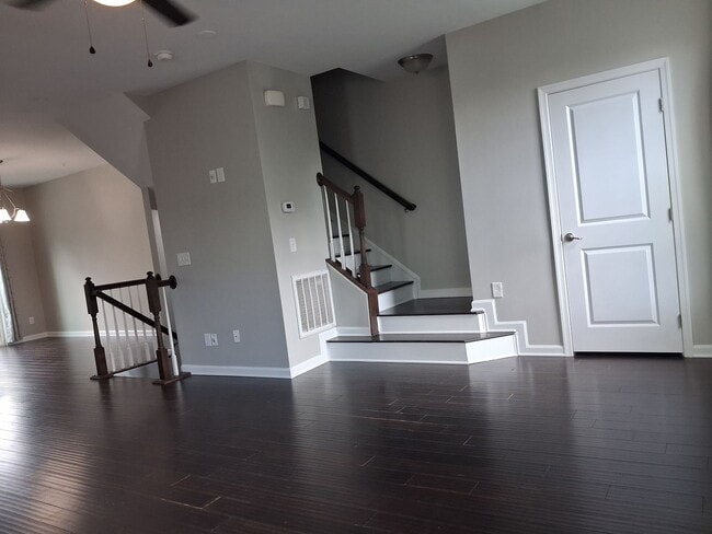 Building Photo - 4301 Saltmarsh Ln