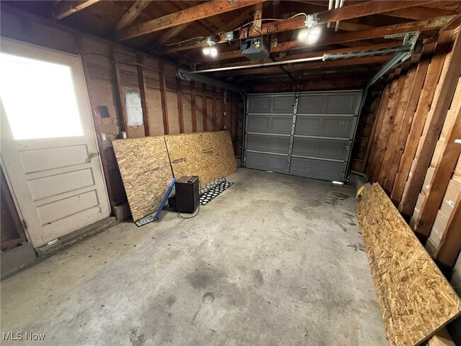 Building Photo - 312 Minnich Ave NE