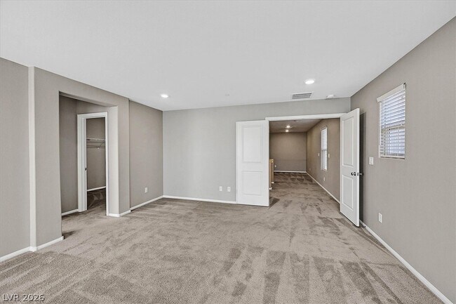 Building Photo - 2823 Turnstone Ridge St