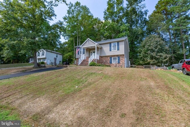 Building Photo - 10704 Cobblestone Dr