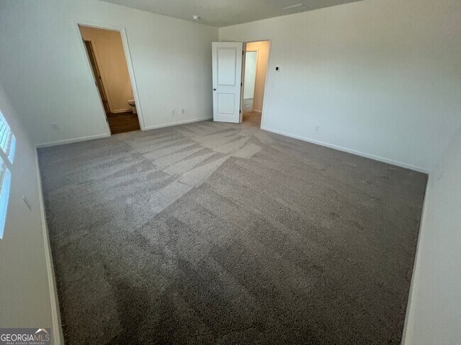 Building Photo - 7760 Sudbury Cir