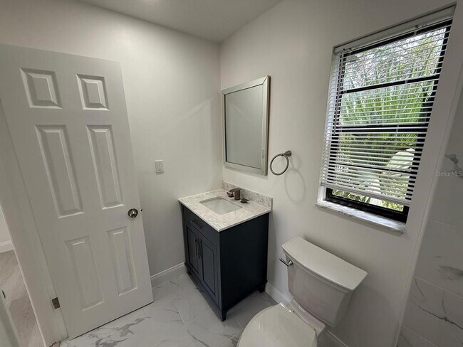 Building Photo - 1498 Keeling Dr