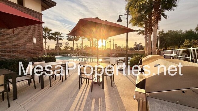 Building Photo - 1501 Stratus Dr