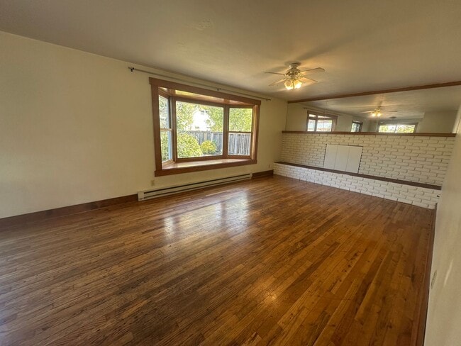 Primary Photo - $200 discount for first month rent