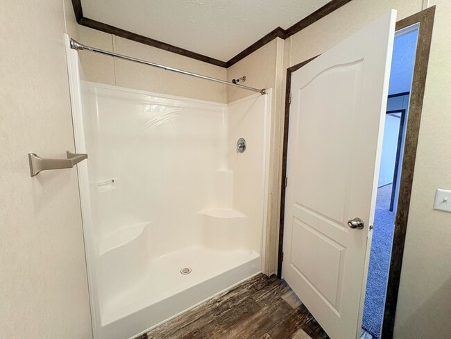 Building Photo - 10694 State Rte 762