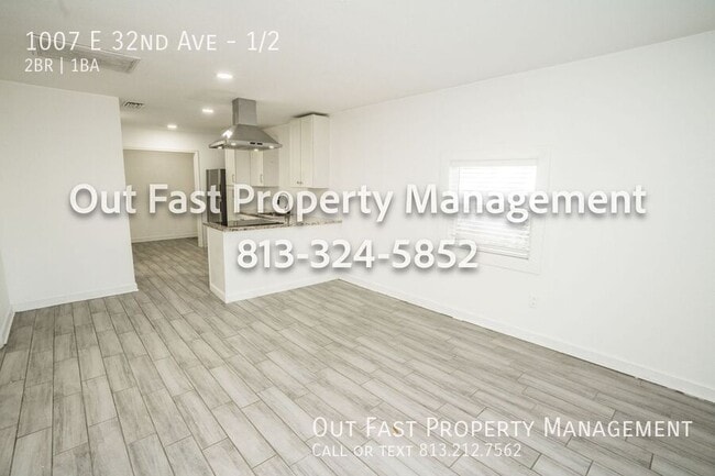 Building Photo - 1007 E 32nd Ave